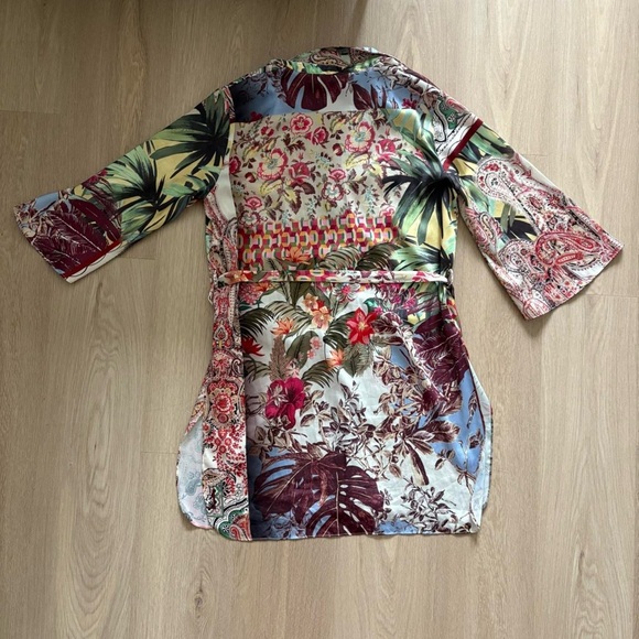 Great condition size S Zara printed caftan dress - Picture 5 of 7